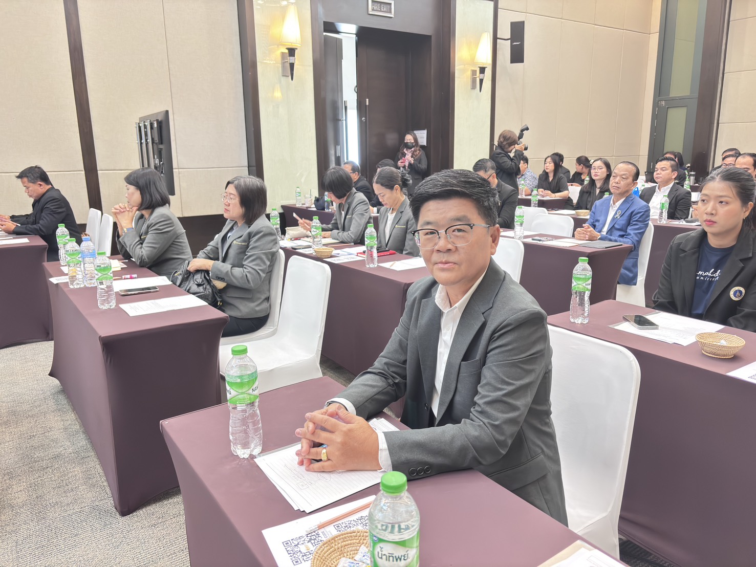 ประชุมสัมมนา EEC Model “การถอดรหัสการพัฒนากำลังคน สอดคล้องกับเทคโนโลยีในโลกปัจจุบัน”