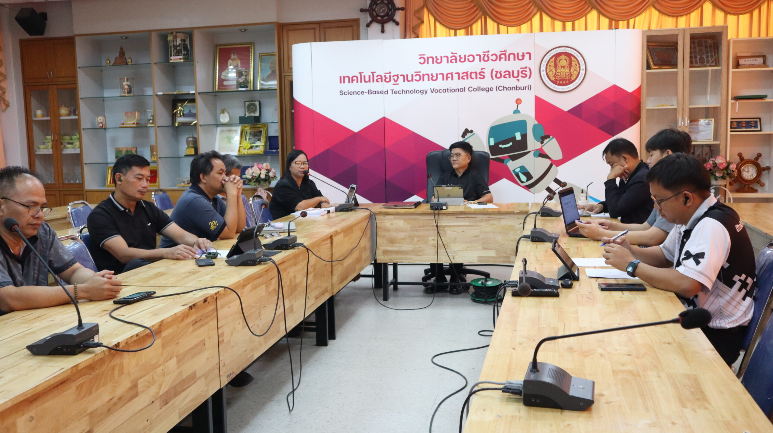 ประชุมหารือการจัดระบบธนาคารหน่วยกิต (Credit Bank)