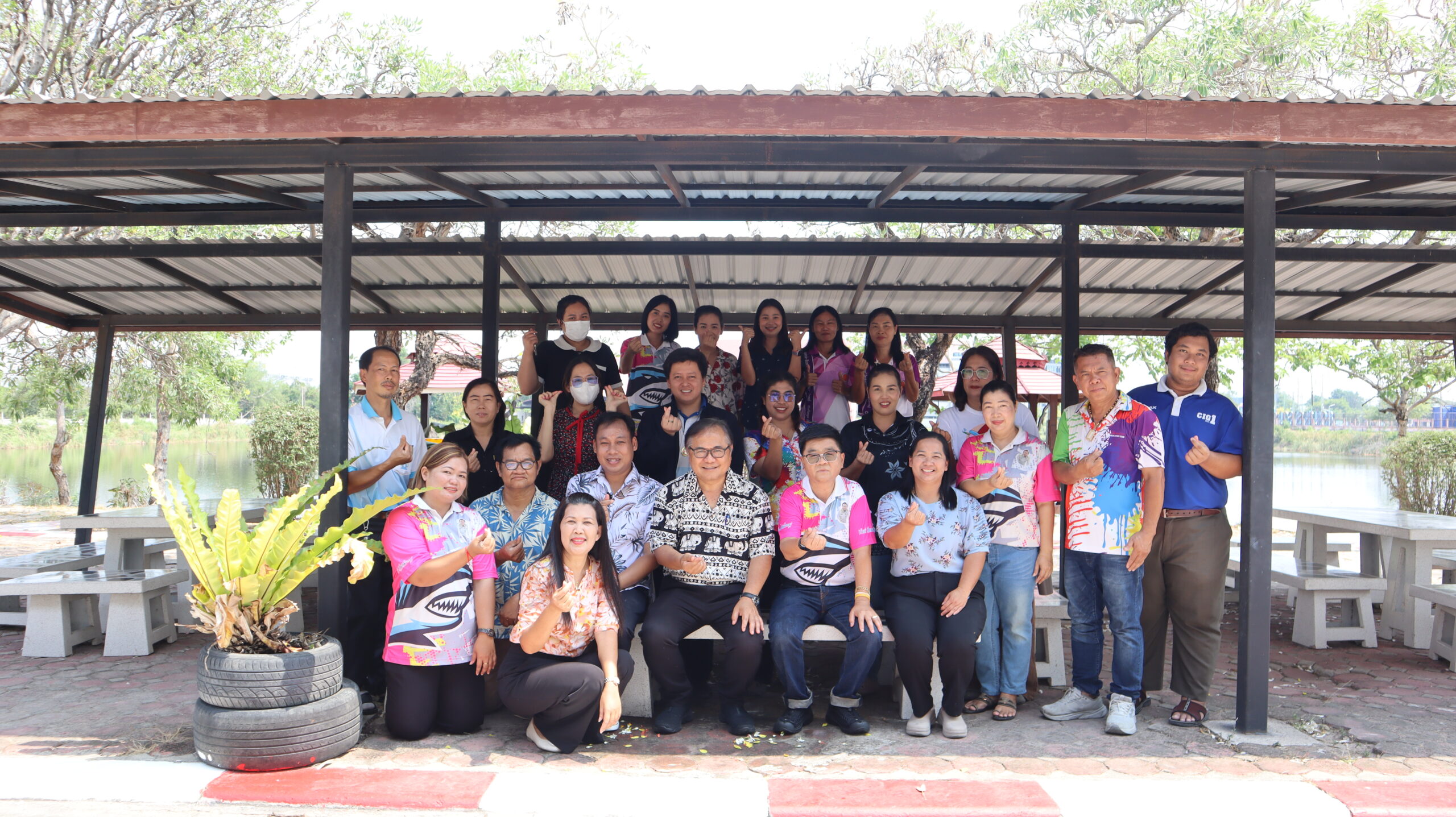 ขอพรผู้บริหารเนื่องในโอกาสเทศกาลสงกรานต์ 2569